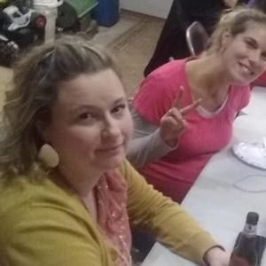 Meet your Posher, Crystal